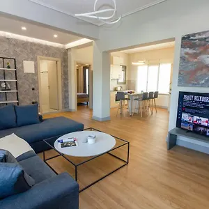  Appartement Chic And Minimalistic With Sea View